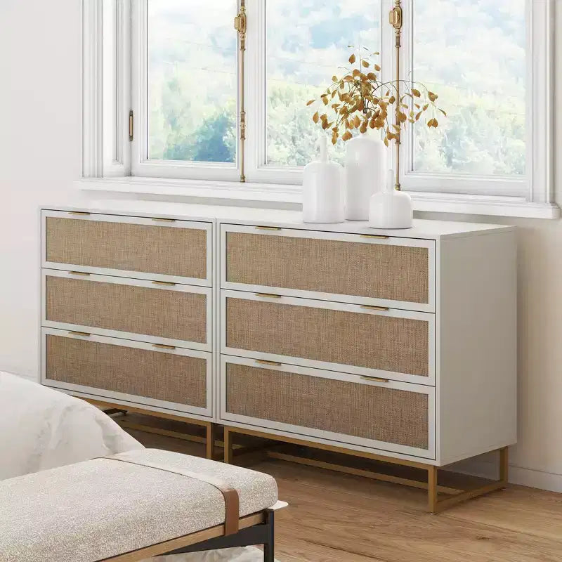 Commode en rotin