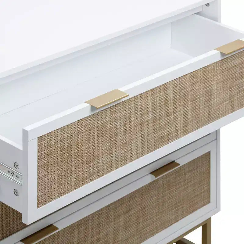 Commode en rotin