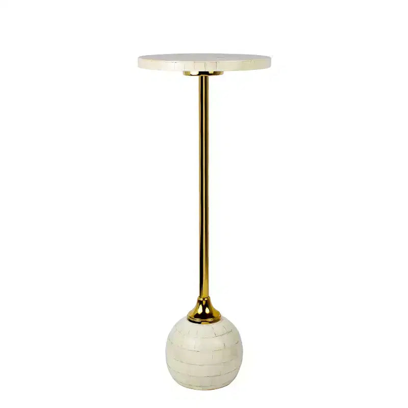 Table en métal glamour moderne