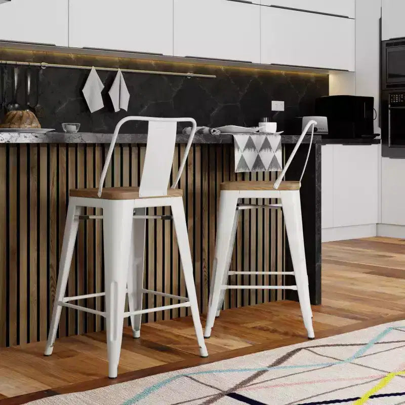 Tabourets de bar en bois hauteur comptoir